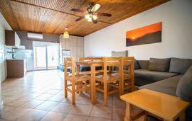 Afrodite Rooms, 6 bed