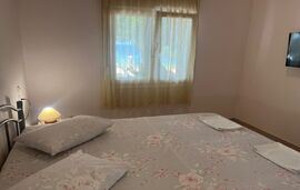 Porto Almira Apartments, Nikiti, Sithonia