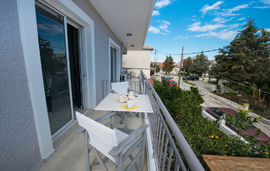 regalo apartments kariotes lefkada 2 bedroom apartment no. 6 first floor 1