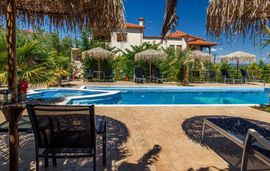 simon king studios and apartments vourvourou sithonia 4