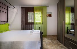 simon king studios and apartments vourvourou sithonia maisonettes no. 9, 10 (7)