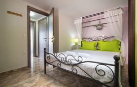 simon king studios and apartments vourvourou sithonia maisonettes no. 9, 10 (8)