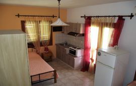 Daldogianni Despina   Evangelia Apartments, Ormos Panagias, Sithonia