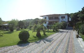 Daldogianni Despina   Evangelia Apartments, Ormos Panagias, Sithonia