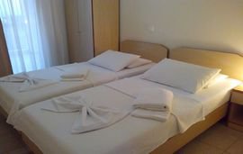 deres apartments hanioti kassandra 22