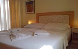 deres apartments hanioti kassandra 23