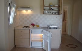 deres apartments hanioti kassandra 30