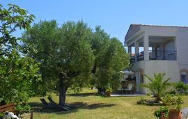 deres apartments hanioti kassandra 4