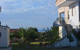 deres apartments hanioti kassandra 8