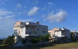 deres apartments hanioti kassandra 9