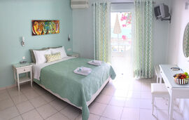 Haris Hotel Apartments, Vrahos, Epirus