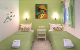 Haris Hotel Apartments, Vrahos, Epirus