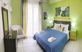 Haris Hotel Apartments, Vrahos, Epirus