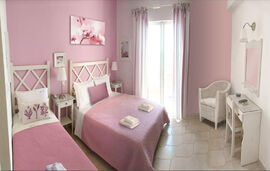 Haris Hotel Apartments, Vrahos, Epirus