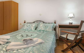 danai house nea roda athos 4 bed apartment 4