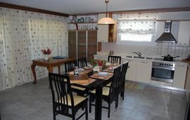 blue crystal villa nea iraklitsa kavala 16