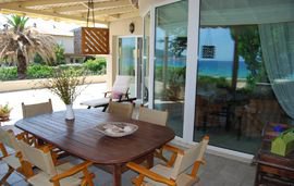 blue crystal villa nea iraklitsa kavala 31