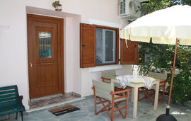 traditional apartment nikiti sithonia 1