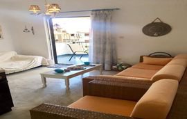 tinas apartment polichrono kassandra 1