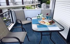 tinas apartment polichrono kassandra 11