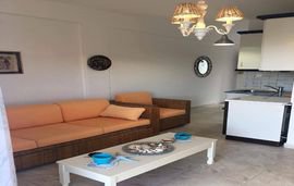 tinas apartment polichrono kassandra 3