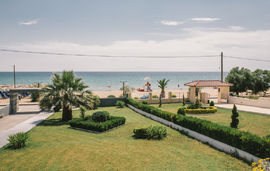 seven seas villa nea moudania halkidiki 5