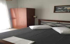 Maria Villa, Nea Skioni, Kassandra-3 Bed Apartment, No. 3