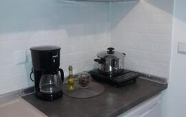 Elli's Onar Studios, Sykia, Sithonia