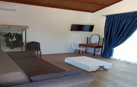 Elli's Onar Studios, Sykia, Sithonia