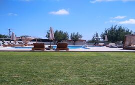 Elli's Onar Studios, Sykia, Sithonia