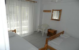 anna villa nea flogita kassandra 6 bed duplex apartment no. 21 ground floor 2