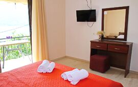 Thomas Studios&Apartments, Vasiliki, Lefkada, 4 Bed Studio, No.8