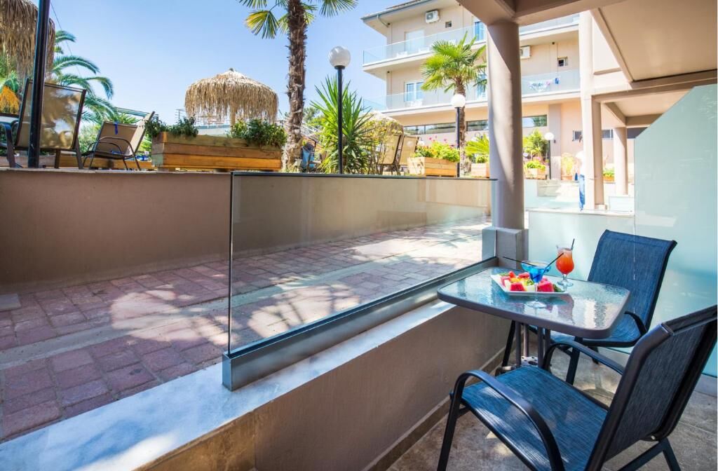 Potos Hotel, Potos, Thassos, 2 Bed Room (2+1), BB