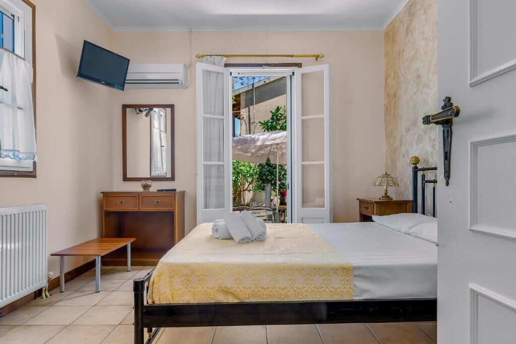 Aeolos Studios and Rooms, Tsoukalades, Lefkada