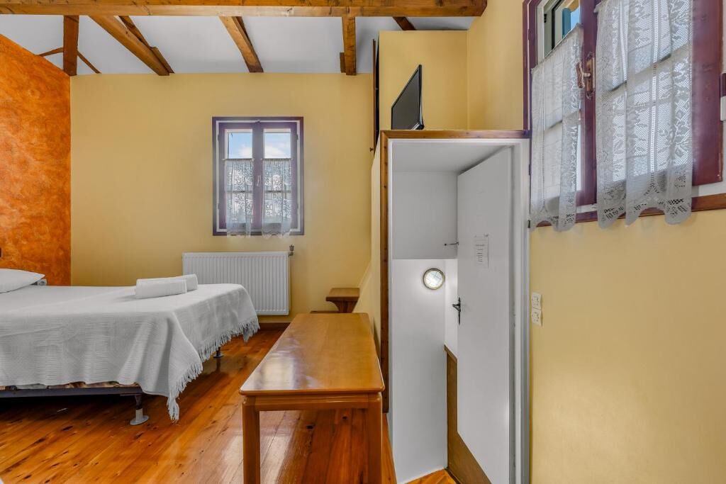 Aeolos Studios and Rooms, Tsoukalades, Lefkada