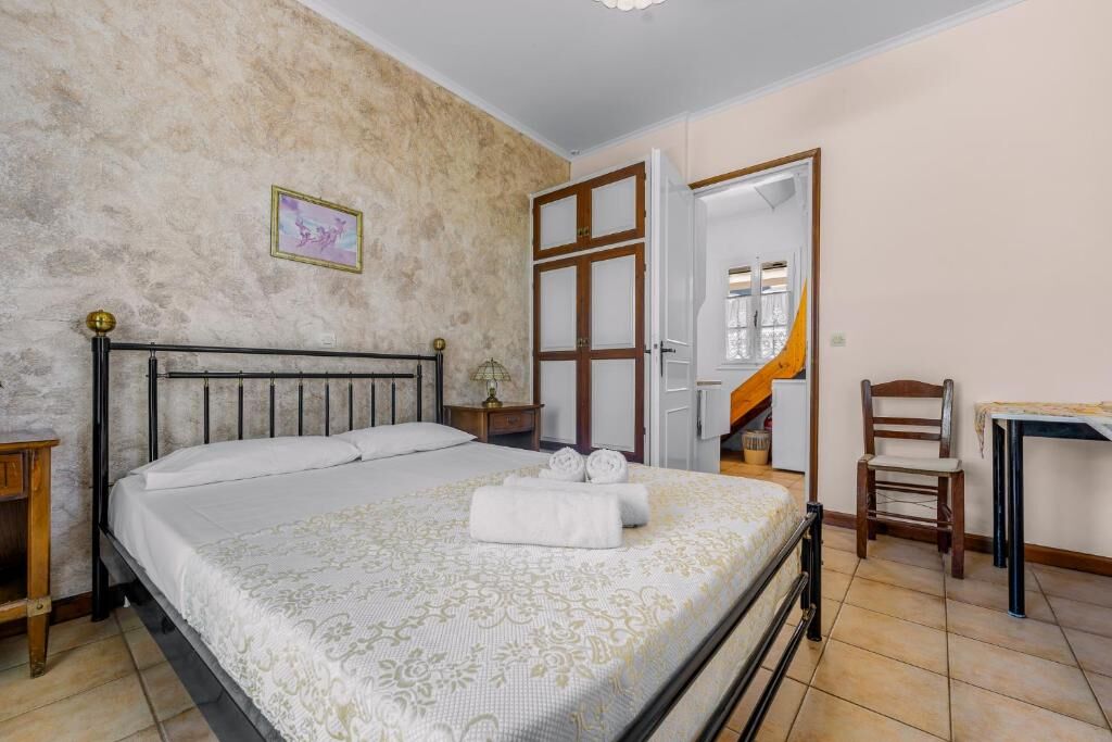 Aeolos Studios and Rooms, Tsoukalades, Lefkada