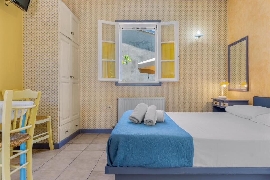Aeolos Studios and Rooms, Tsoukalades, Lefkada