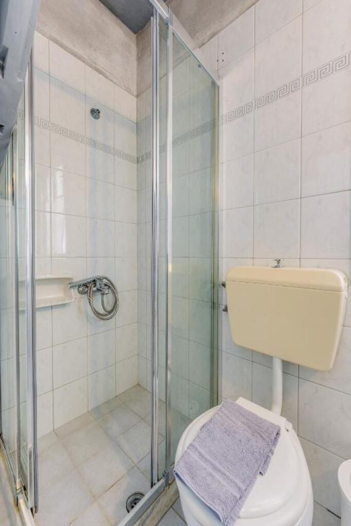Aeolos Studios and Rooms, Tsoukalades, Lefkada