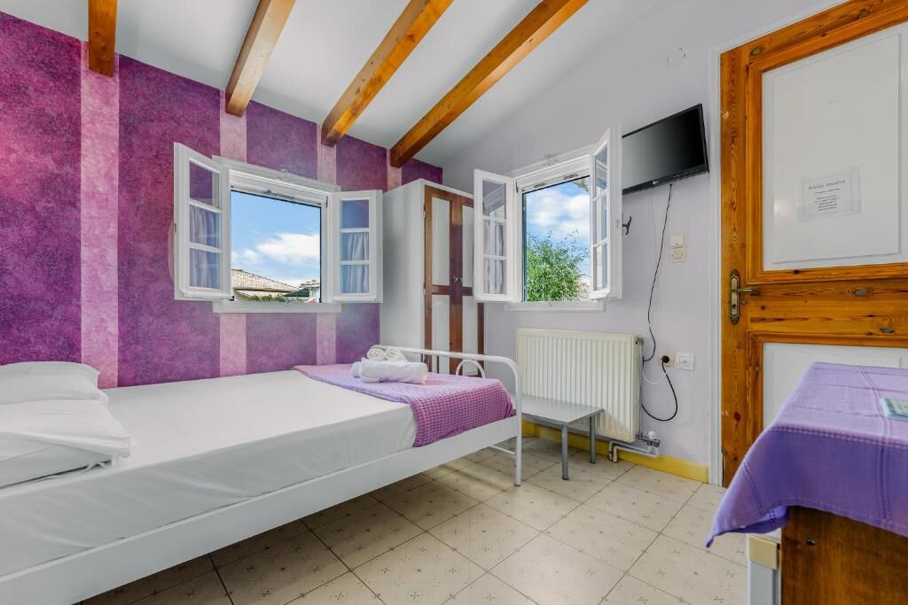 Aeolos Studios and Rooms, Tsoukalades, Lefkada