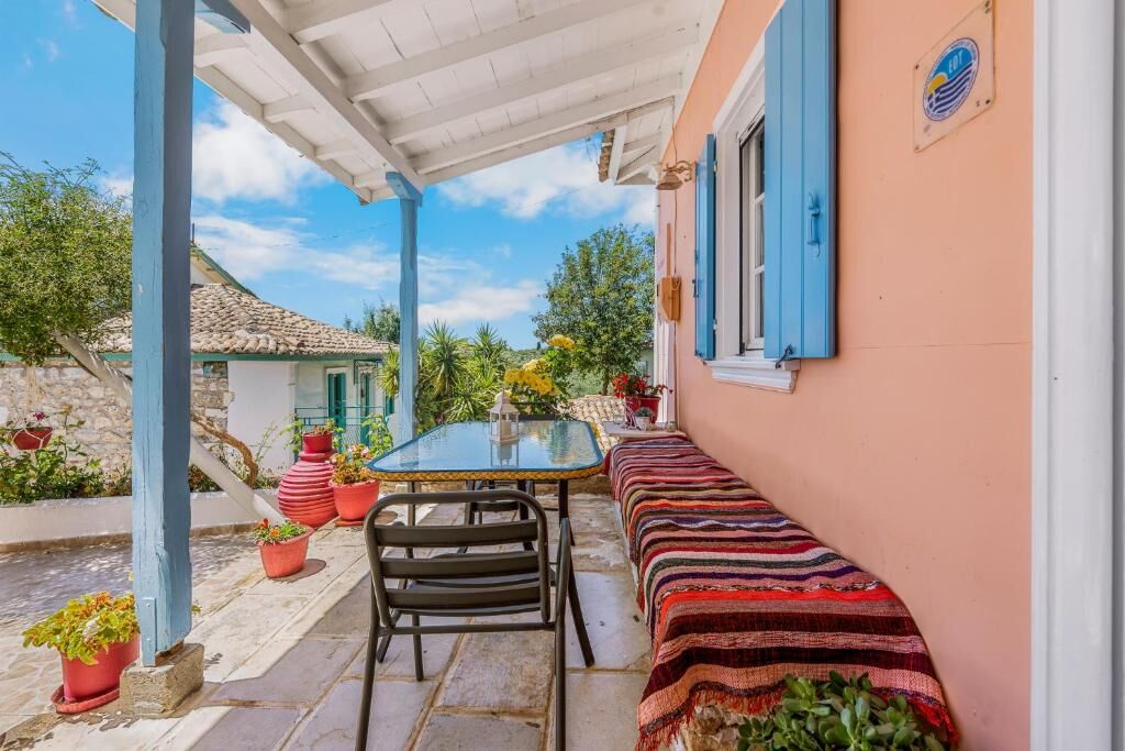 Aeolos Studios and Rooms, Tsoukalades, Lefkada