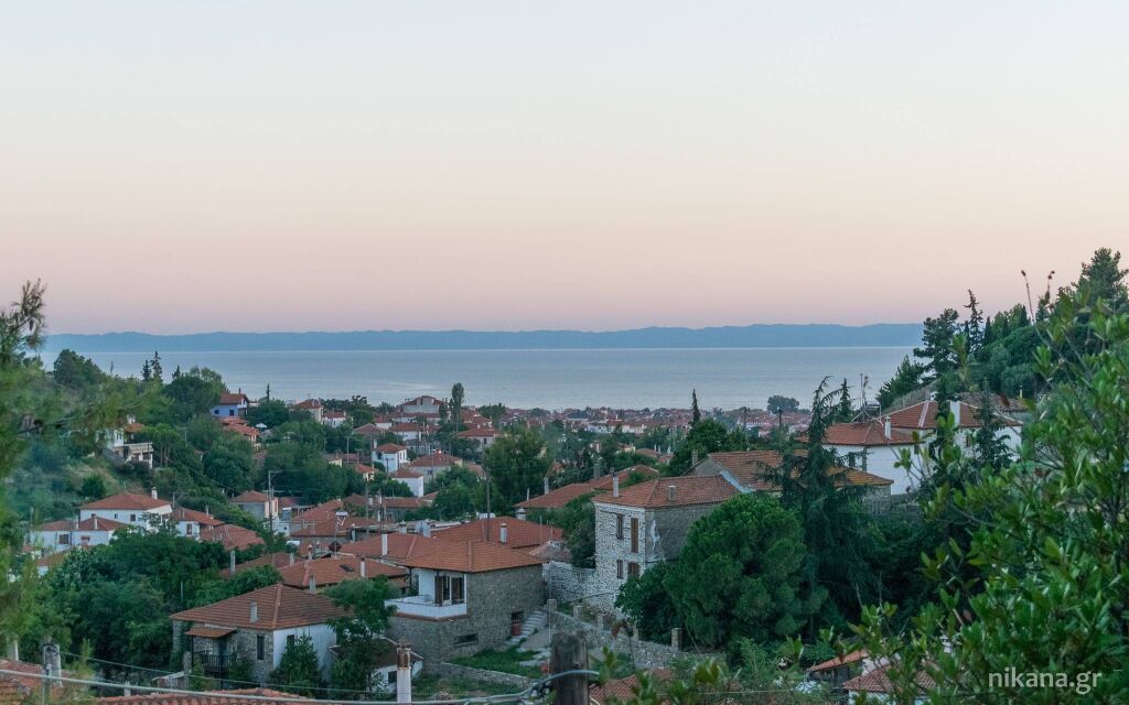 Stari Nikiti, Nikiti, Sithonia