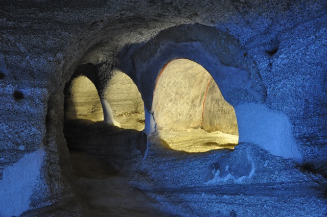 milos island greece catacombs (8) 