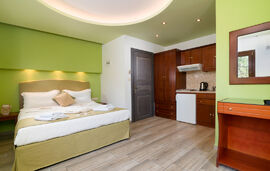 Irini Patira Studios & Apartments, Potos, Thassos, 3 Bed Studio