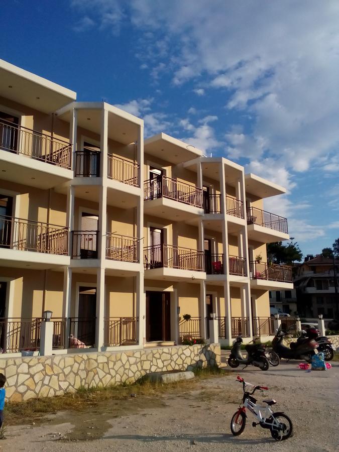 kavadias apartments vasiliki lefkada (2) 
