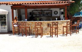 plaisir studio limenaria thassos cafe 2