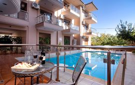 lotos nikos corner potos thassos   (2)