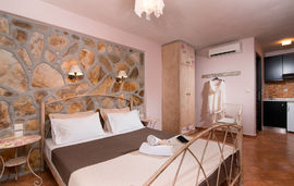 lotos nikos corner potos thassos ladomilos  (3)