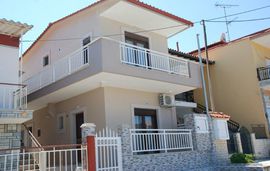 marianna apartments nea rodha athos 1
