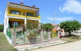 sweet n cozy maisonette nikiti sithonia 1