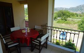 Alex Home, Sykia, Sithonia